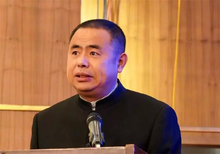 威海市包装印刷工业协会常务副会长朱嘉新.jpg